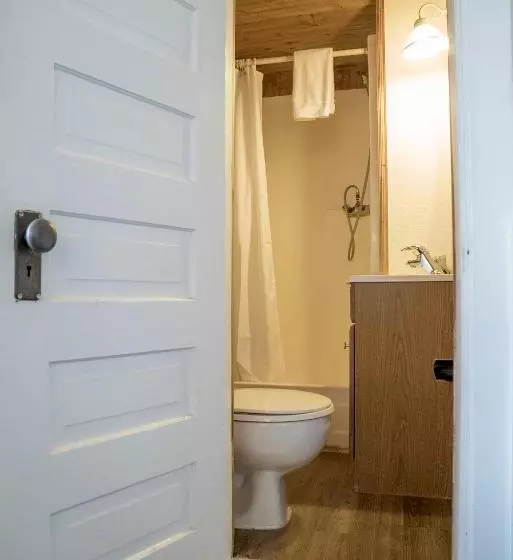 Hotelli Three Peaks Banff