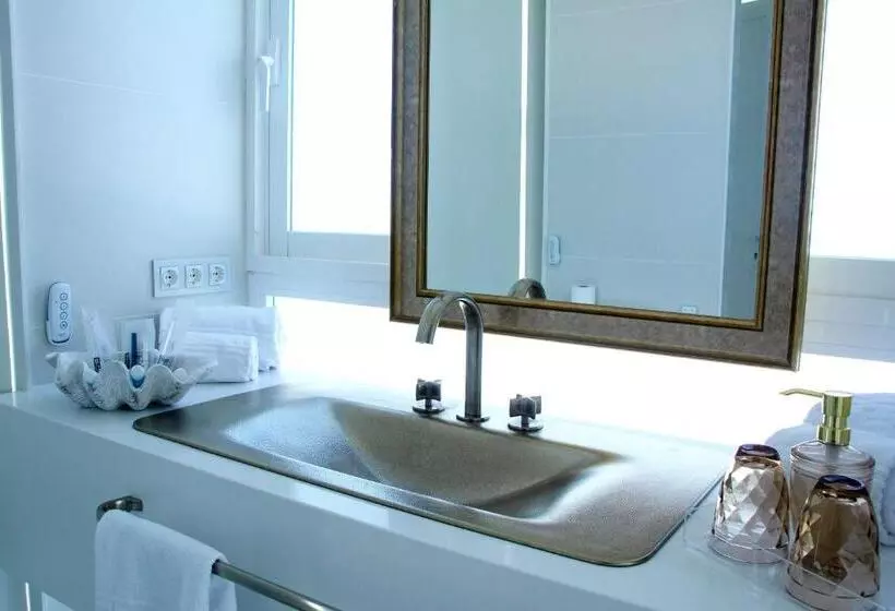 בית מלון כפרי Boutique Tao Caleta Mar