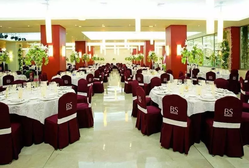 فندق Bs Capitulaciones