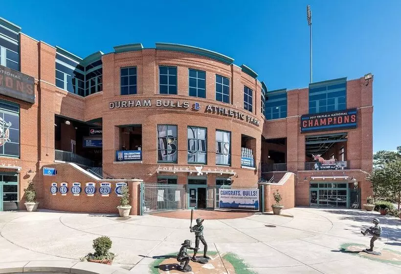 בית מלון כפרי Candlewood Suites Durham   Rtp, An Ihg