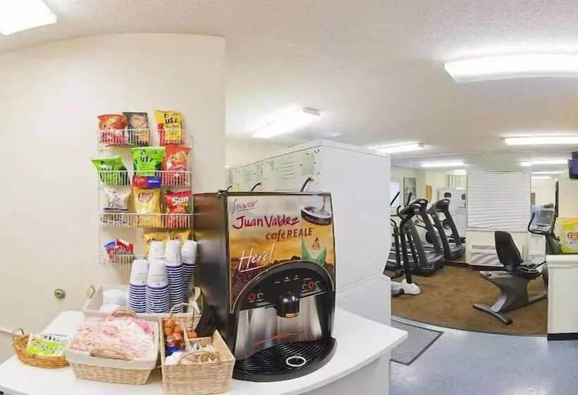 هتل Candlewood Suites Ft Lee Petersburg Hopewell By Ihg