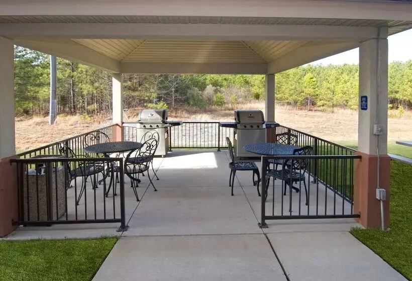 هتل Candlewood Suites Ft Lee Petersburg Hopewell By Ihg