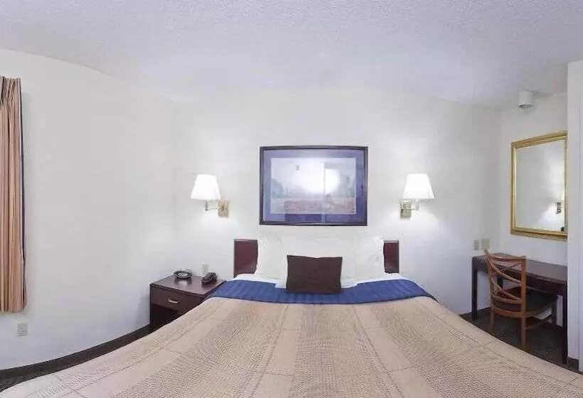 هتل Candlewood Suites Ft Lee Petersburg Hopewell By Ihg