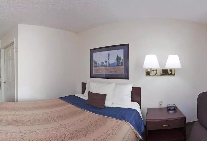 هتل Candlewood Suites Ft Lee Petersburg Hopewell By Ihg