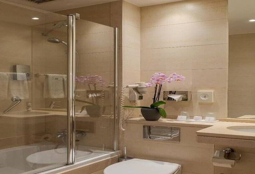 هتل Dom Carlos Liberty