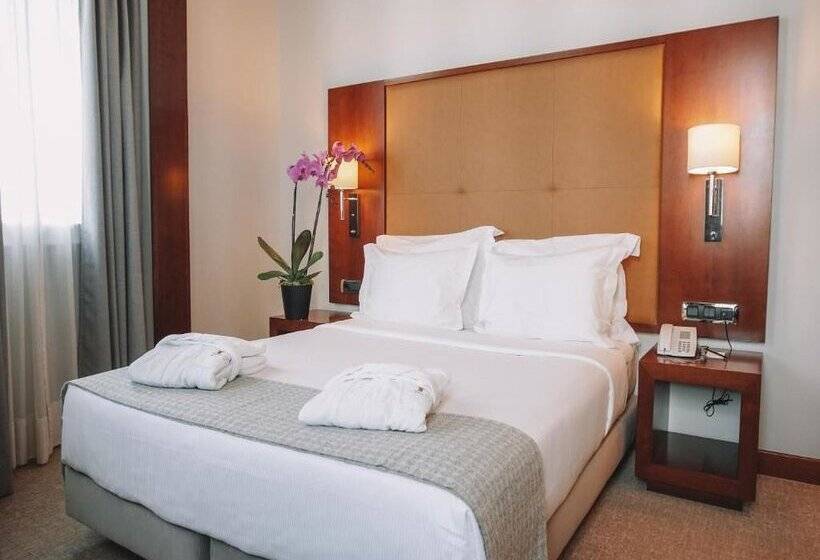 هتل Dom Carlos Liberty