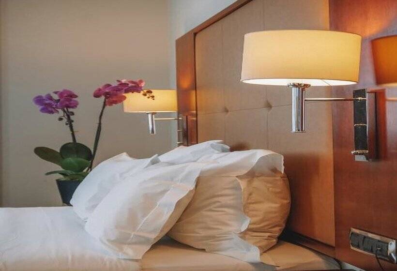 هتل Dom Carlos Liberty