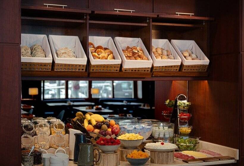 هتل Dom Carlos Liberty