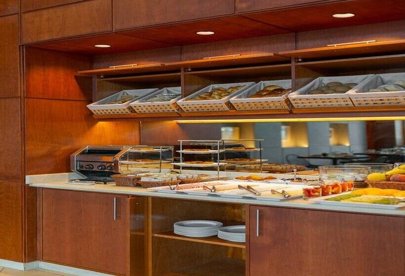 هتل Dom Carlos Liberty