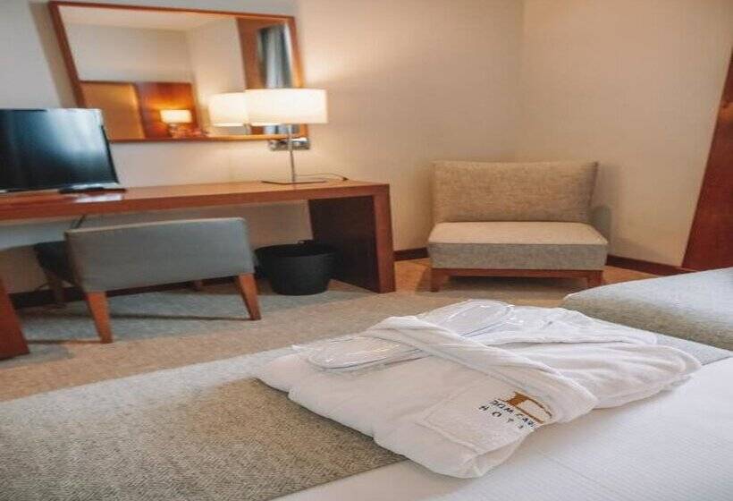 هتل Dom Carlos Liberty