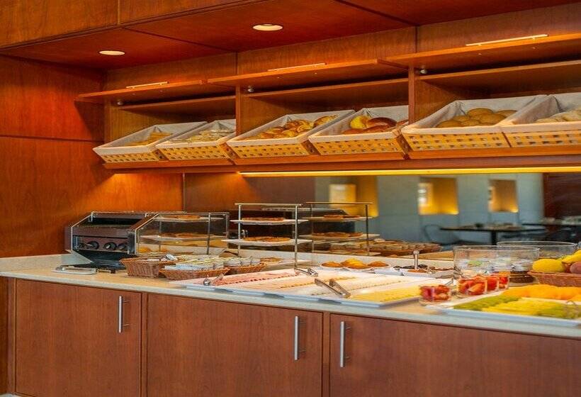 هتل Dom Carlos Liberty