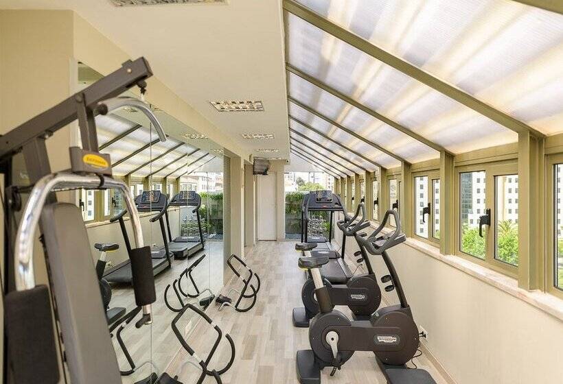 هتل Dom Carlos Liberty