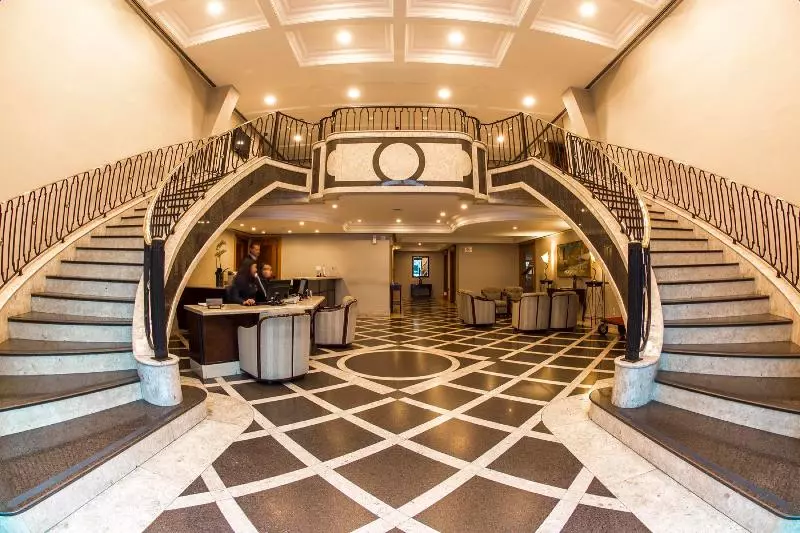 ホテル Estanplaza Nações Unidas