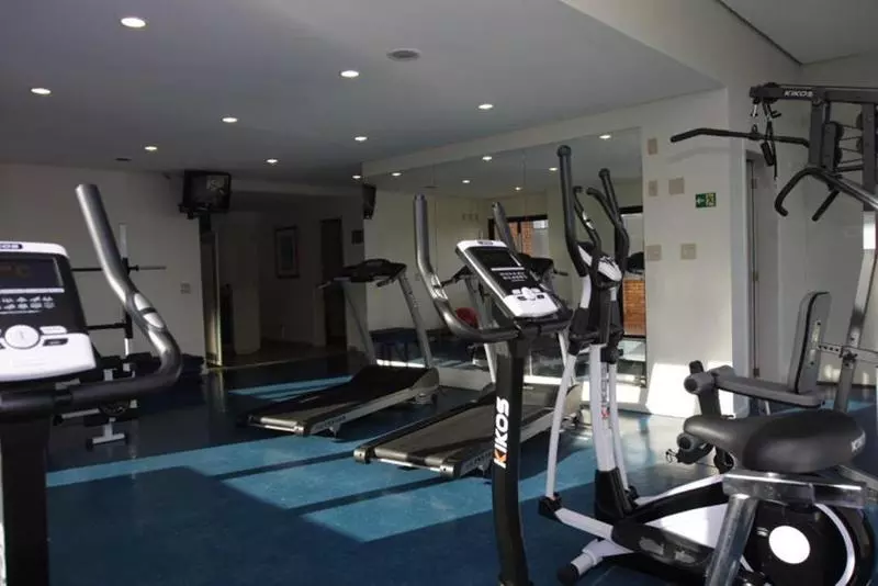 ホテル Estanplaza Nações Unidas