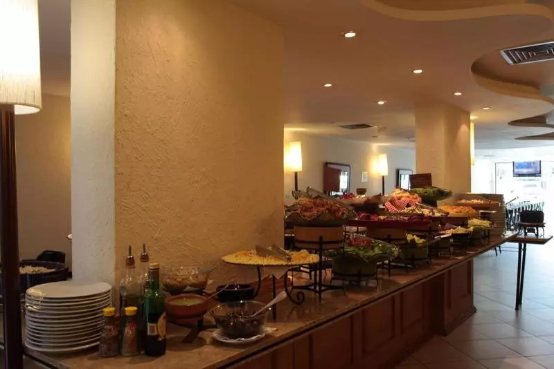 ホテル Estanplaza Nações Unidas