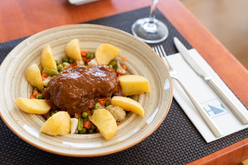 ホテル Eurostars San Lazaro