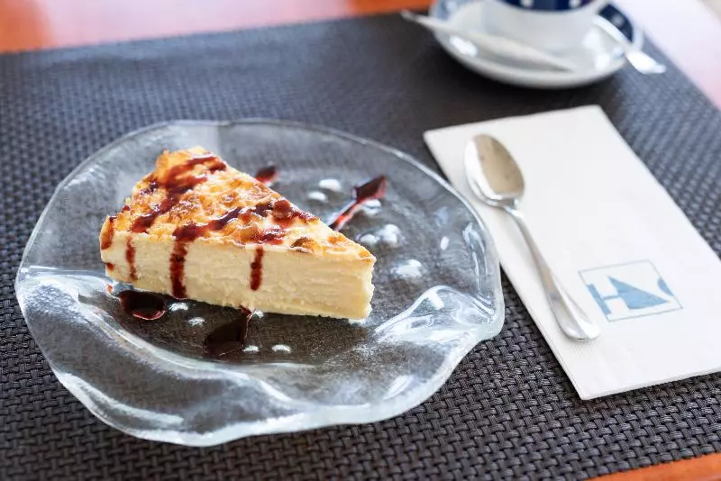 Отель Eurostars San Lazaro