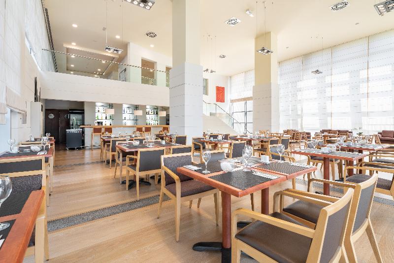 ホテル Eurostars San Lazaro