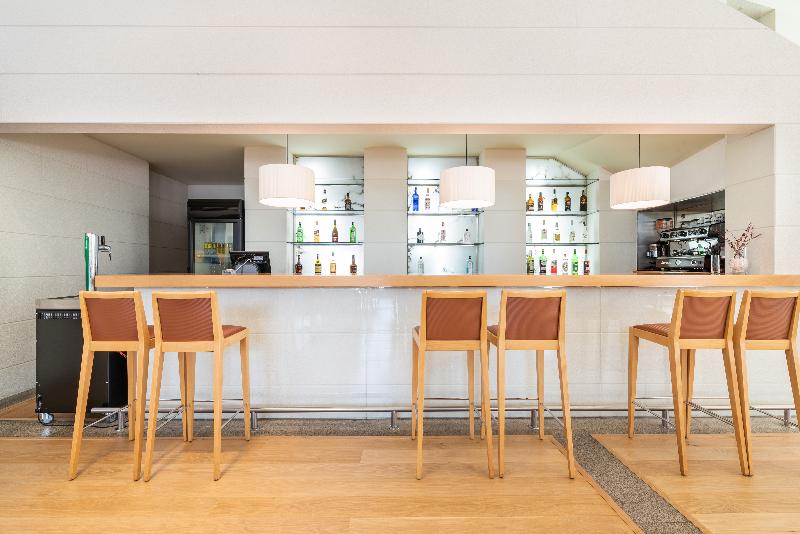 ホテル Eurostars San Lazaro