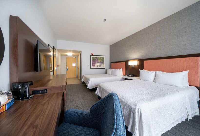 فندق Hampton Inn & Suites Modesto Salida