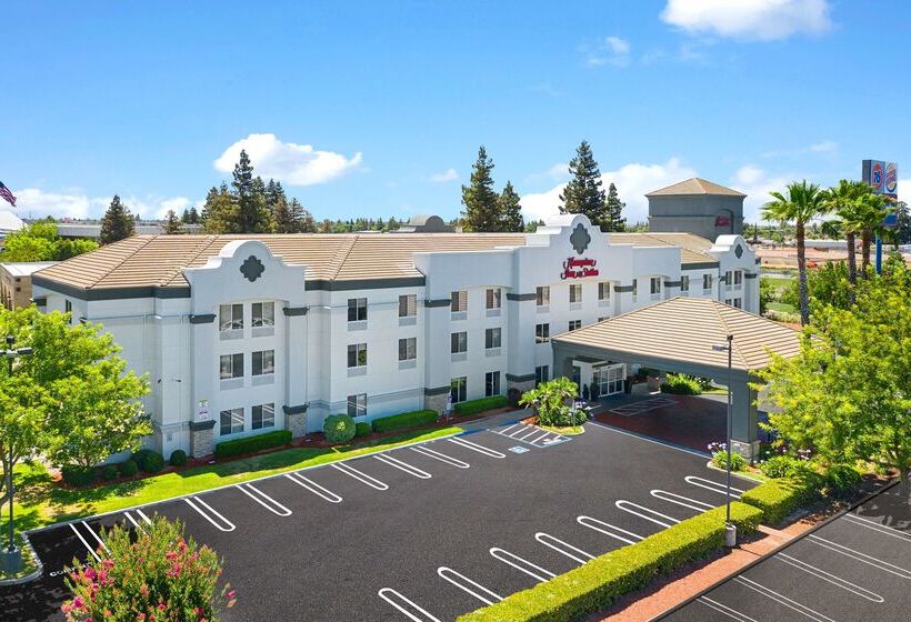 فندق Hampton Inn & Suites Modesto Salida