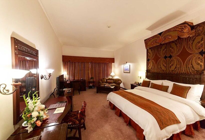 هتل Islamabad Serena