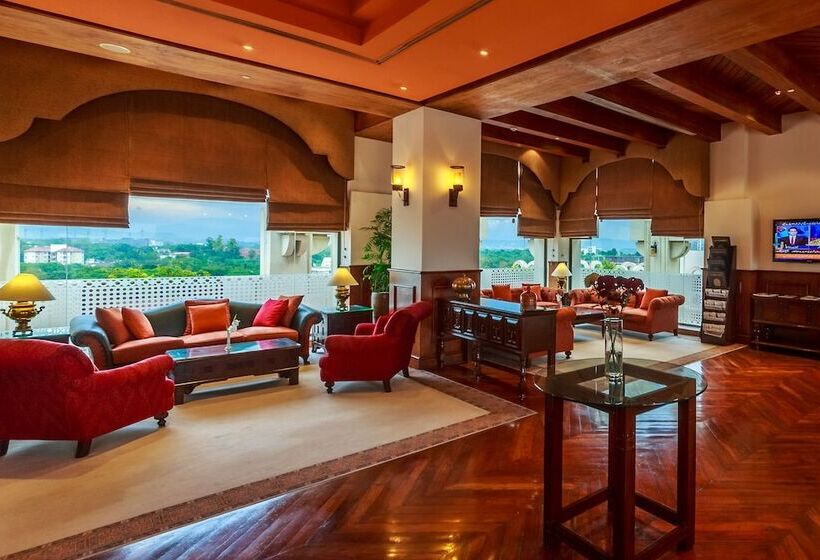 هتل Islamabad Serena