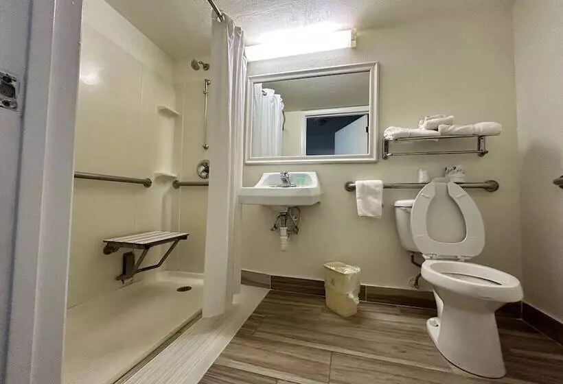 هتل Monumental Movieland