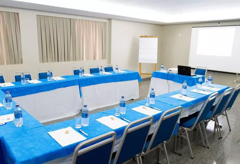 فندق Plaza Inn Paineiras