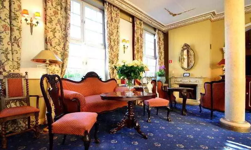 ホテル Podewils Old Town Gdansk