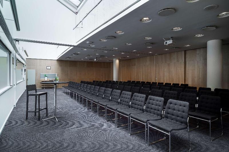 هتل Radisson Blu Airport Terminal