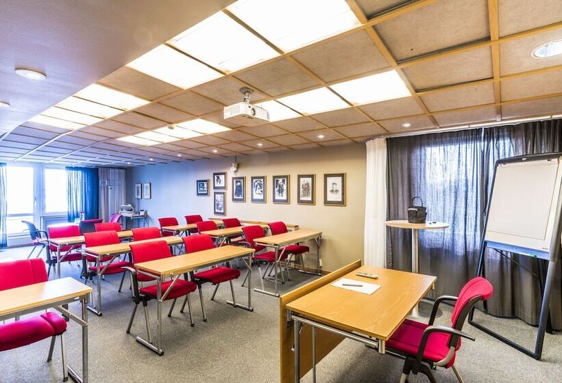 בית מלון כפרי Scandic Portalen