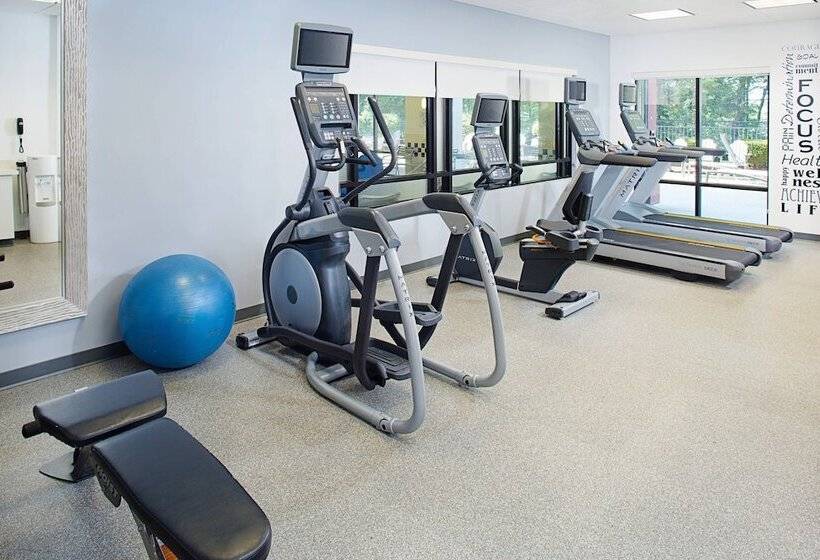 فندق Springhill Suites Manchesterboston Regional Airport