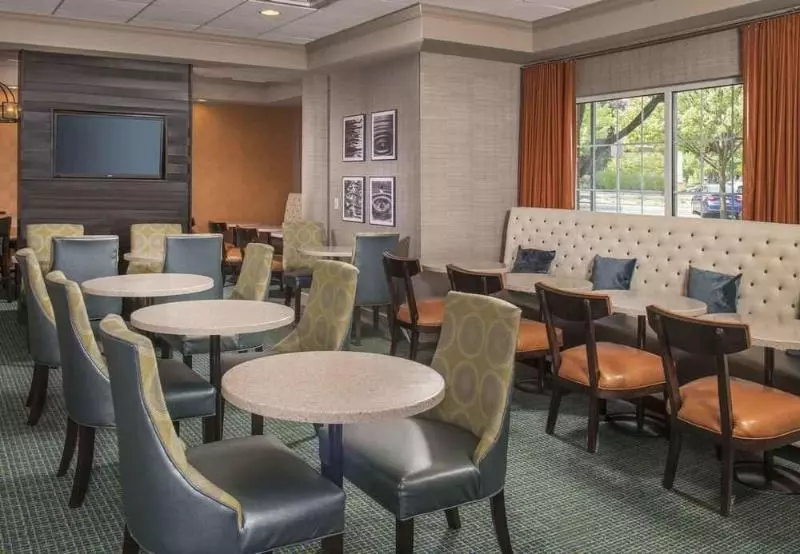 هتل Springhill Suites By Marriott State College