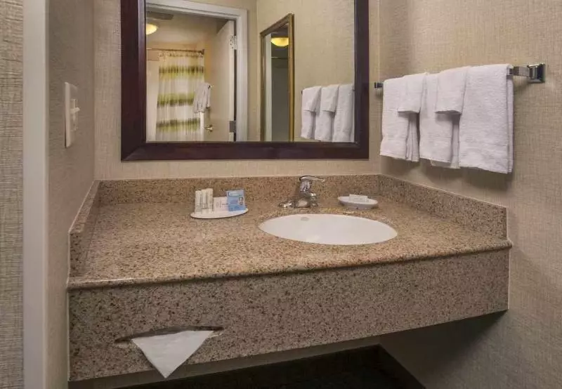 هتل Springhill Suites By Marriott State College