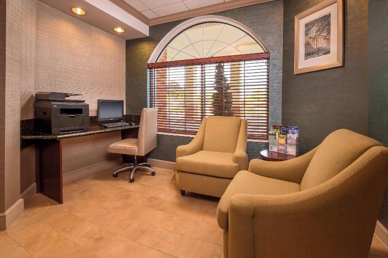 酒店 Springhill Suites By Marriott State College