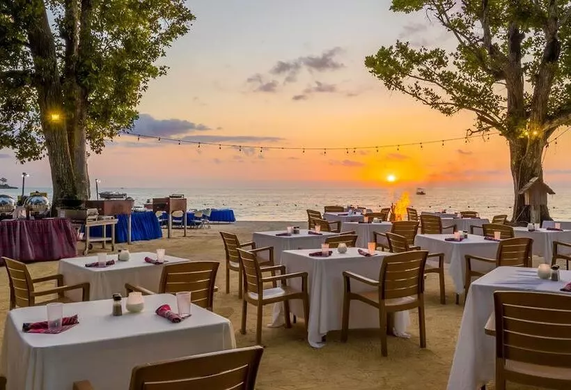 هتل Sunset At The Palms Resort Adults Only All Inclusive