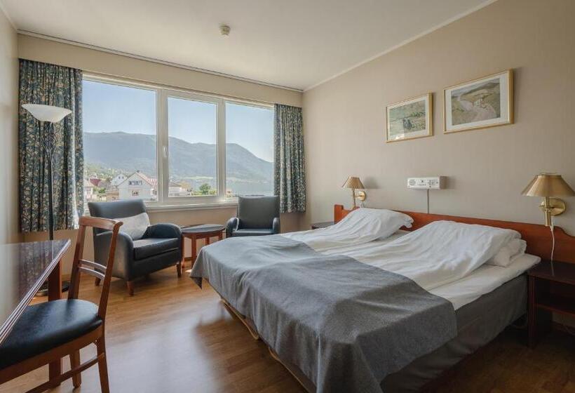 Leikanger Fjordhotel   Unike Hoteller