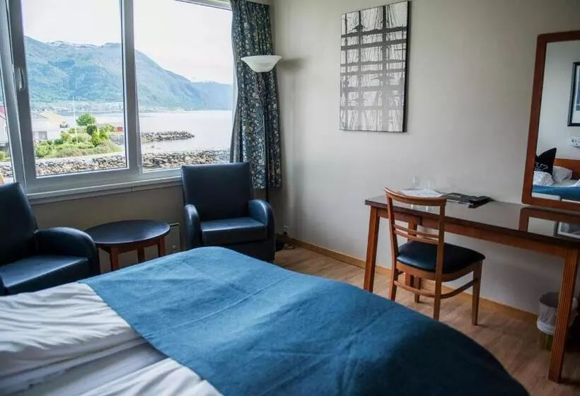 Leikanger Fjordhotel   Unike Hoteller