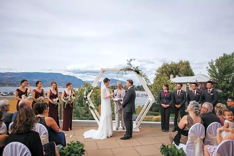 Manteo At Eldorado Resort