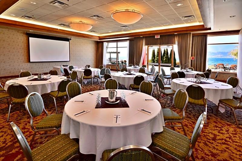 Manteo At Eldorado Resort