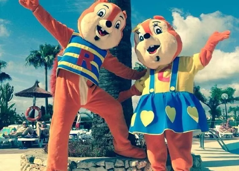 리조트 Club Cala Romani