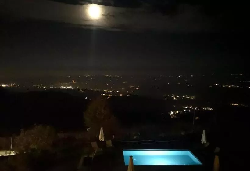 Retkeilymaja Locanda Fontanazza Osteria Con Camere