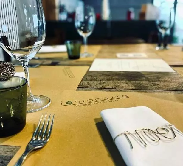 Retkeilymaja Locanda Fontanazza Osteria Con Camere