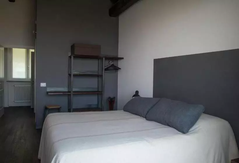 Retkeilymaja Locanda Fontanazza Osteria Con Camere