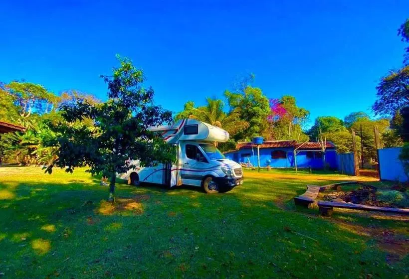 Hostel E Camping Jardim Da Mata