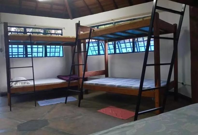 Hostel E Camping Jardim Da Mata