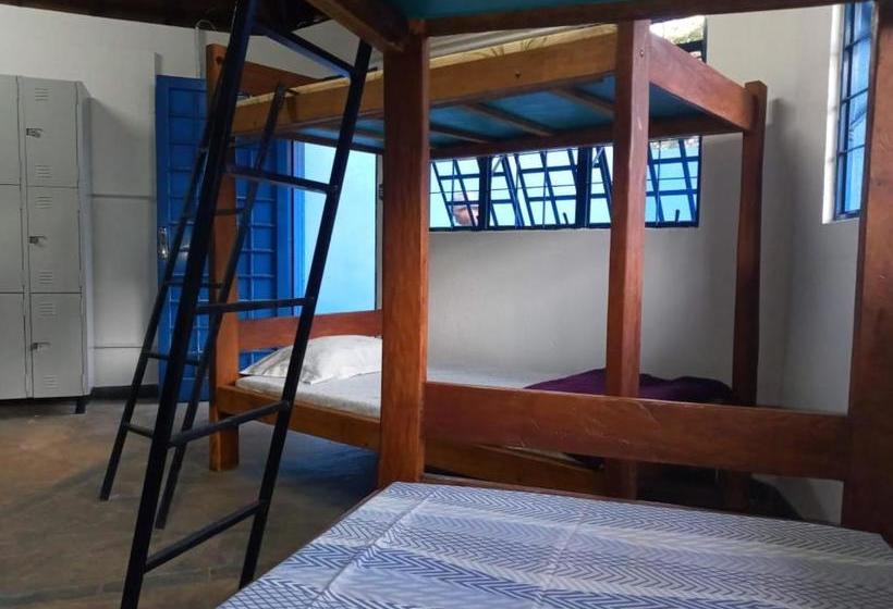 Hostel E Camping Jardim Da Mata