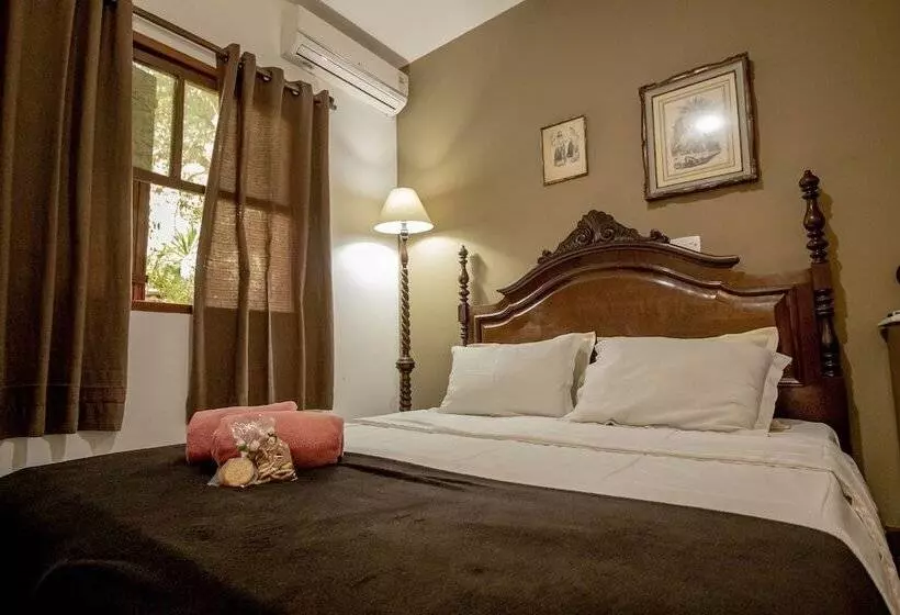 ホテル Fazenda Cachoeira Da Furna