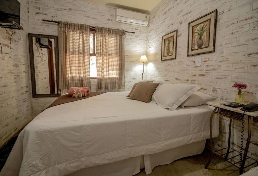 ホテル Fazenda Cachoeira Da Furna